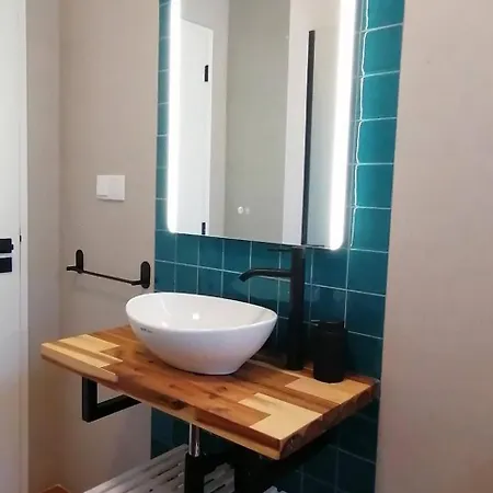 Bricks & Apartment *